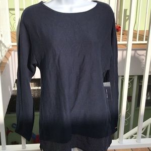 Pullover, long sleeves sweater. Navy blue.